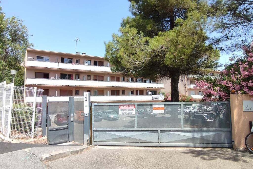 Michelet Studio Climatise Avec Balcon Et Parking Ferme Montpellier Kültér fotó